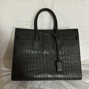 Saint Laurent Sac De Jour in Matte Grey Crocodile Embossed